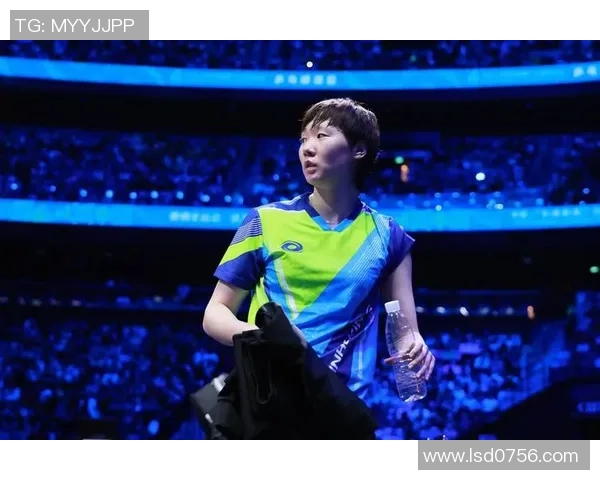 热情全运-王楚钦4比3打败黄镇廷 王曼昱晋级八强后谈全运会难打在哪里